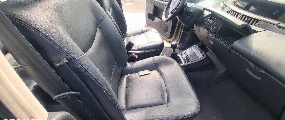 Renault Espace cena 19900 przebieg: 199363, rok produkcji 2010 z Ulanów małe 596